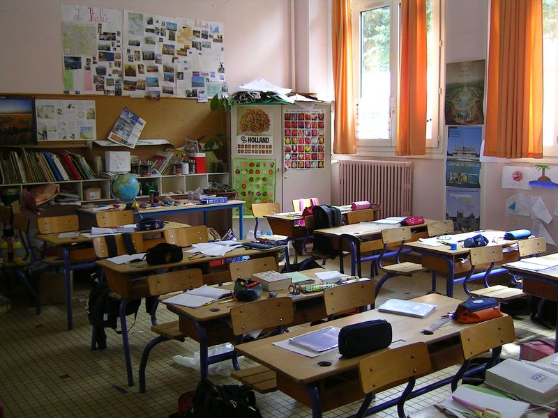 Projet de carte scolaire Allier : 22 fermetures et trois ouvertures !!